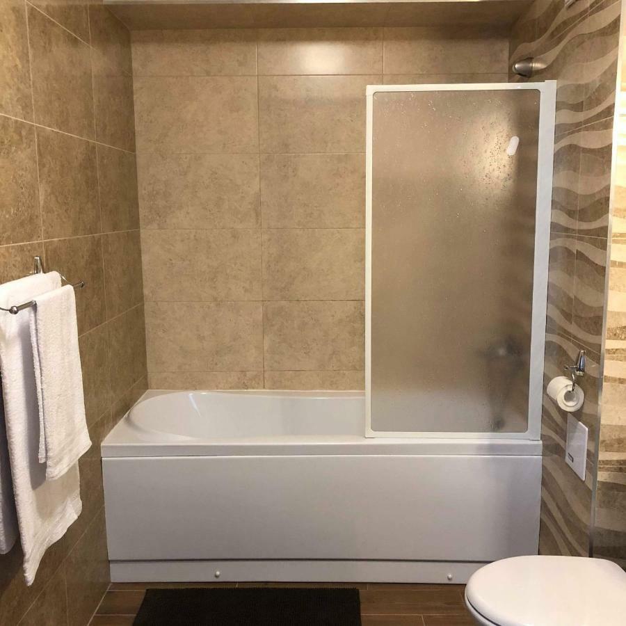 Apartament Studio Jadis 1 Oradea Eksteriør billede