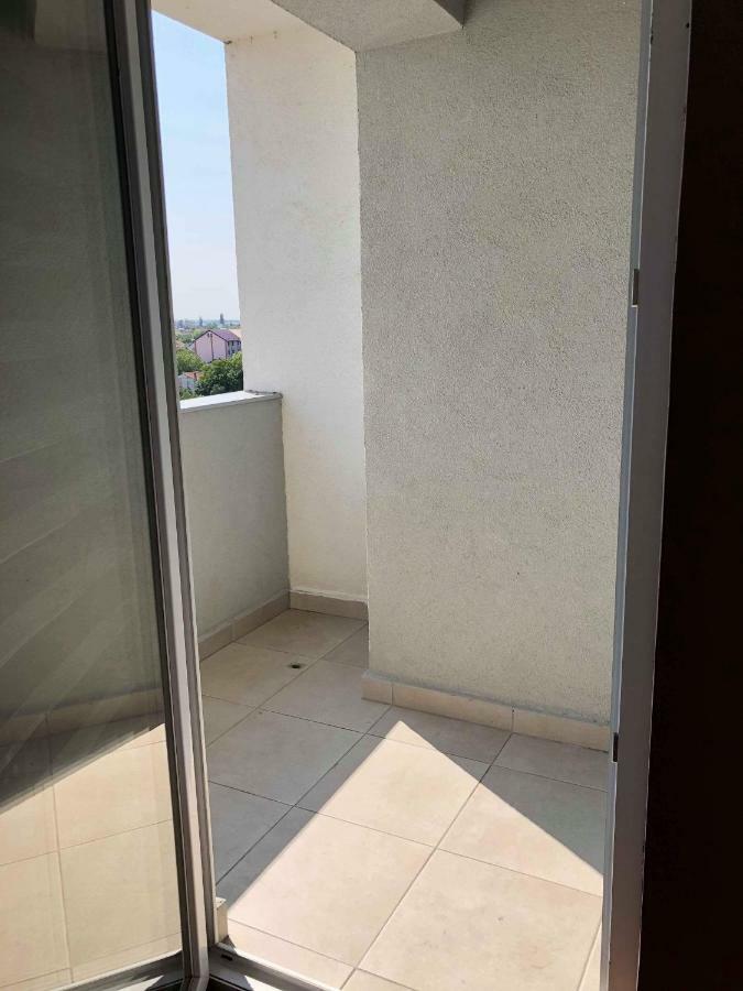 Apartament Studio Jadis 1 Oradea Eksteriør billede