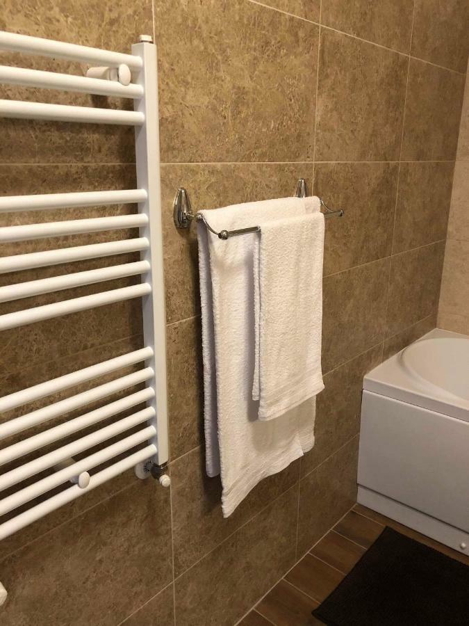 Apartament Studio Jadis 1 Oradea Eksteriør billede